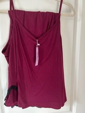 Lace-Trim Camisole and Capri Bottom Pajama Set - Burgundy